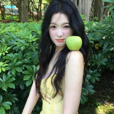 学生闹翻天